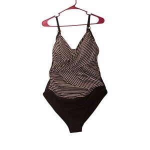 Women's One Piece Swimsuit Tummy Hiding Black and White Built in Bra Size 12-14
